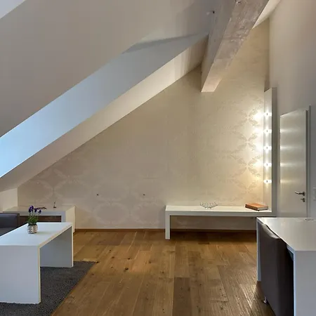 Haven - Helvetia Apartmán Düsseldorf