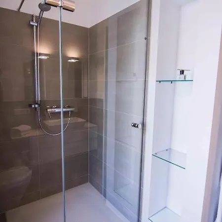Helvetia Apartment