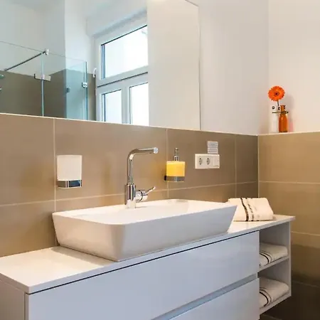 Apartment Helvetia Dusseldorf