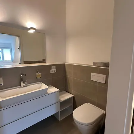 Haven - Helvetia Apartment Dusseldorf